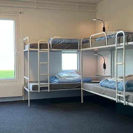 Hostel Idraetscenter - - *