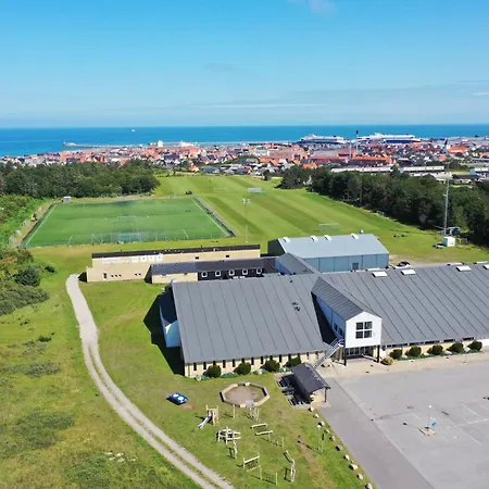 Idraetscenter - - * Hirtshals