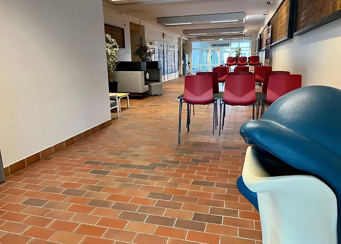 Hostel Idraetscenter - -