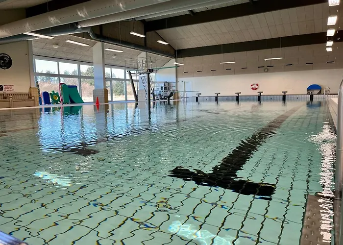 Idraetscenter - - * Hirtshals