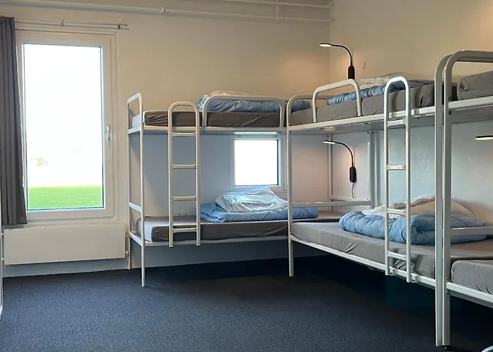 Hostel Idraetscenter - - *