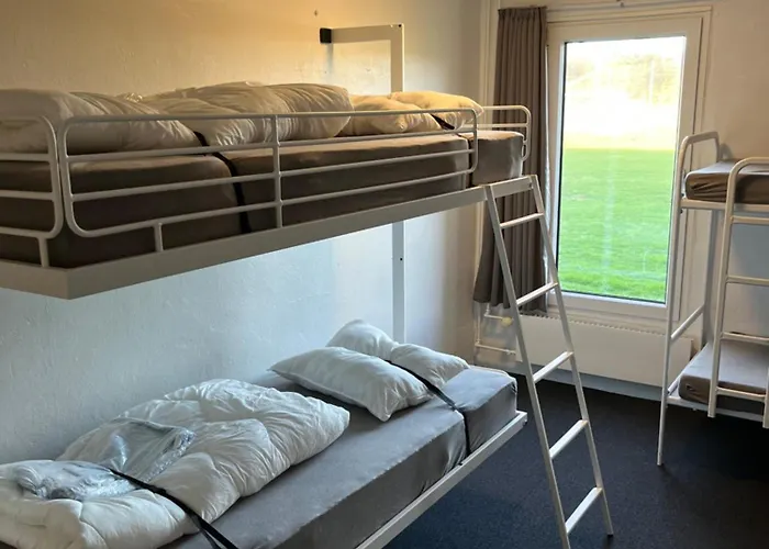 Hostel Idraetscenter - - *
