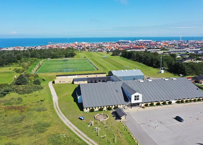 Idraetscenter - - * Hirtshals